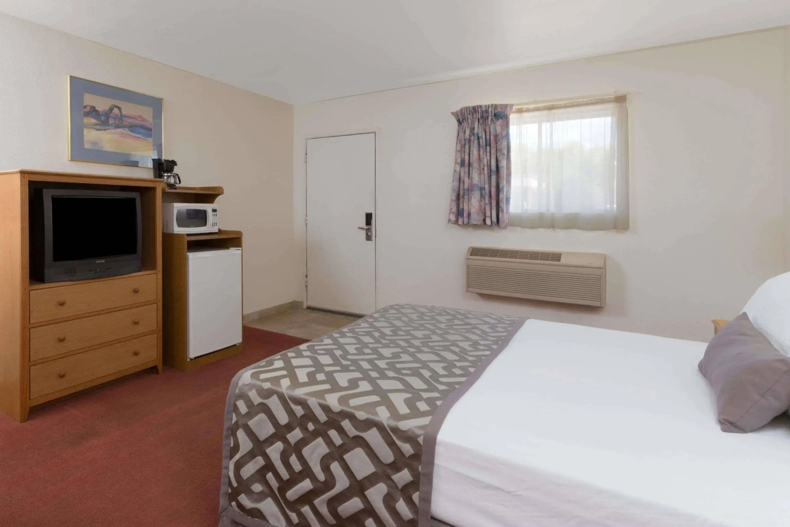 Travelodge by Wyndham Cortez