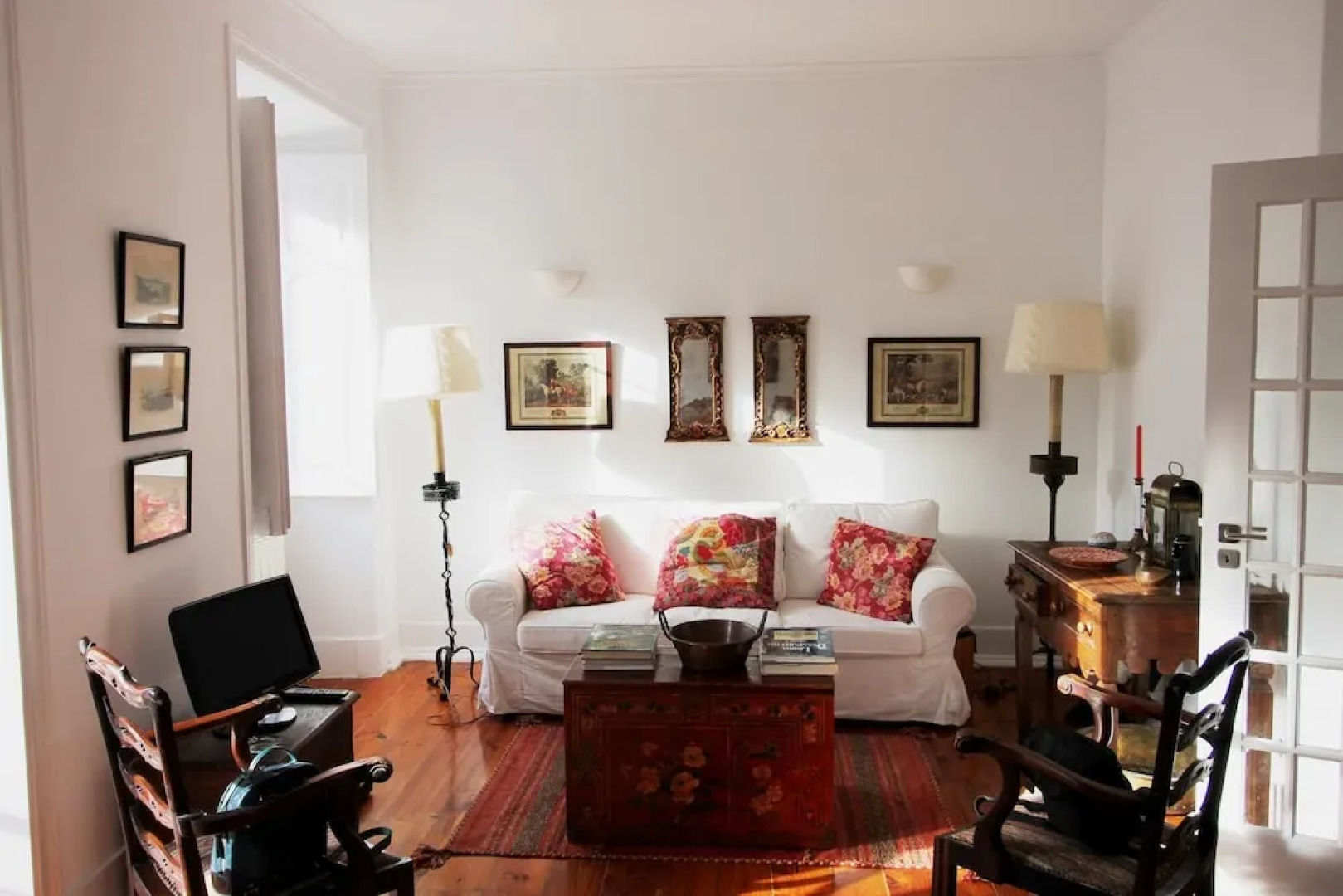 House With 3 Bedrooms in Algés, With Wifi - 1 km From the Beach