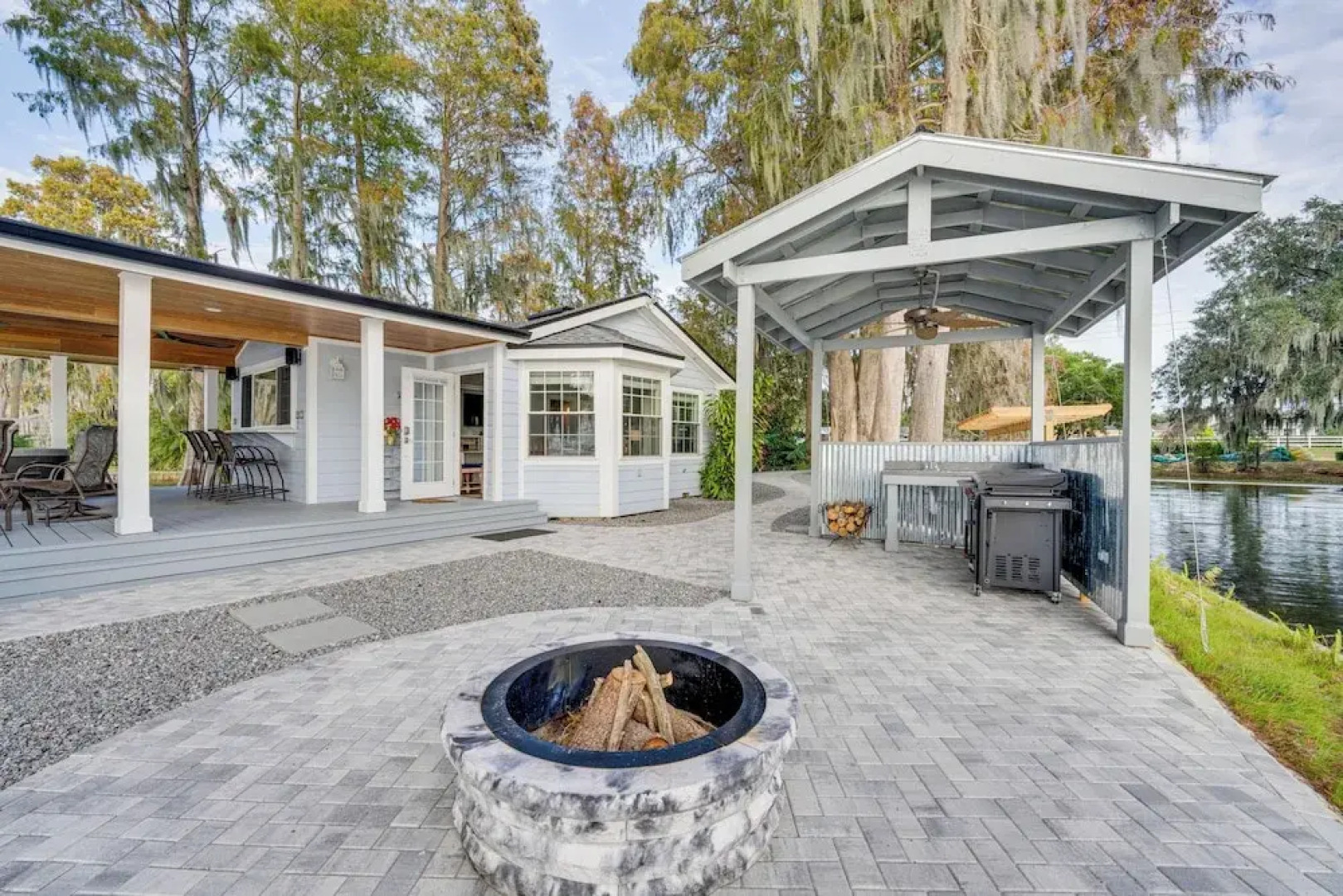 Hot Tub & Fire Pit: Lakefront Home on Lake Eloise