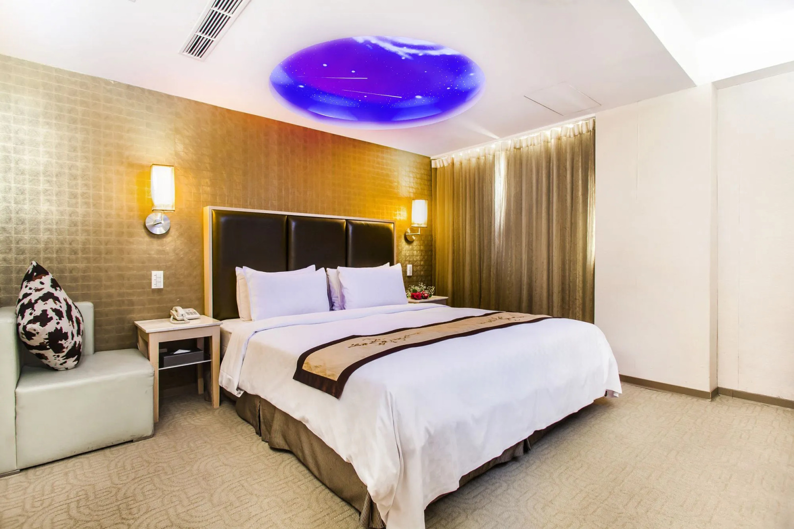 Sunrise Business Hotel – Taipei Main Station