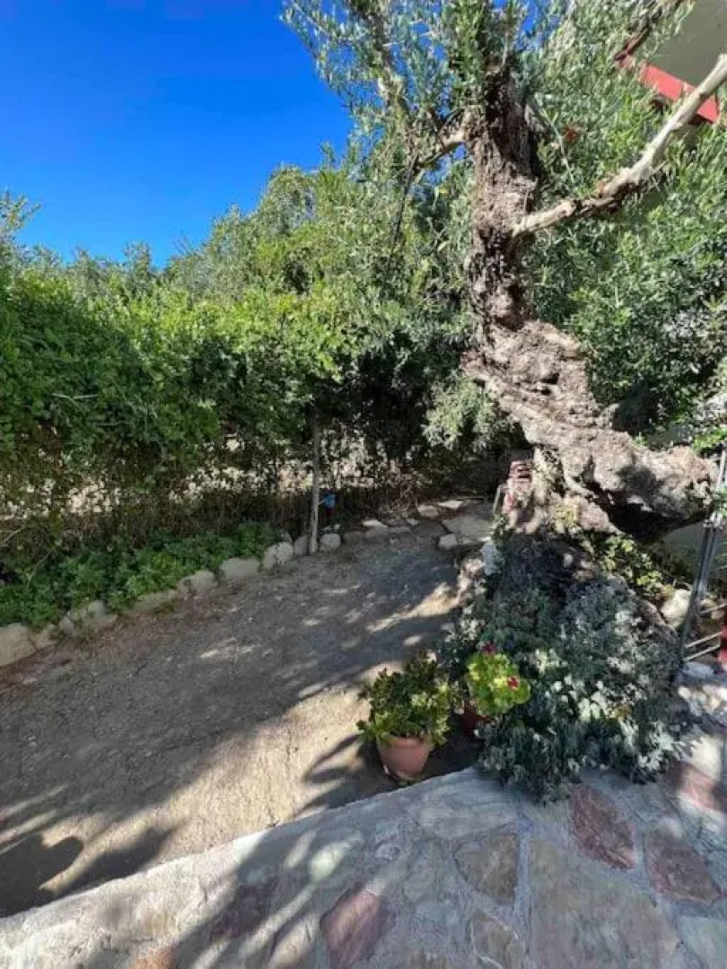 Private country house