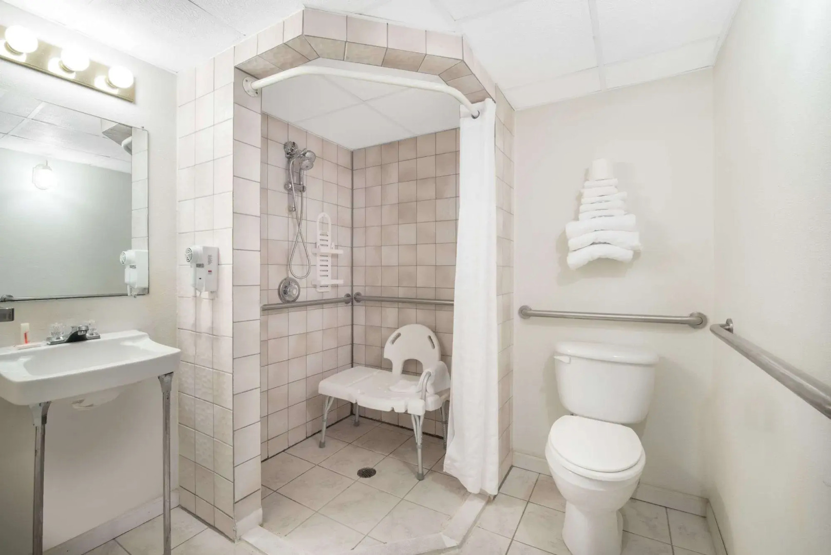 Knights Inn Grand Forks