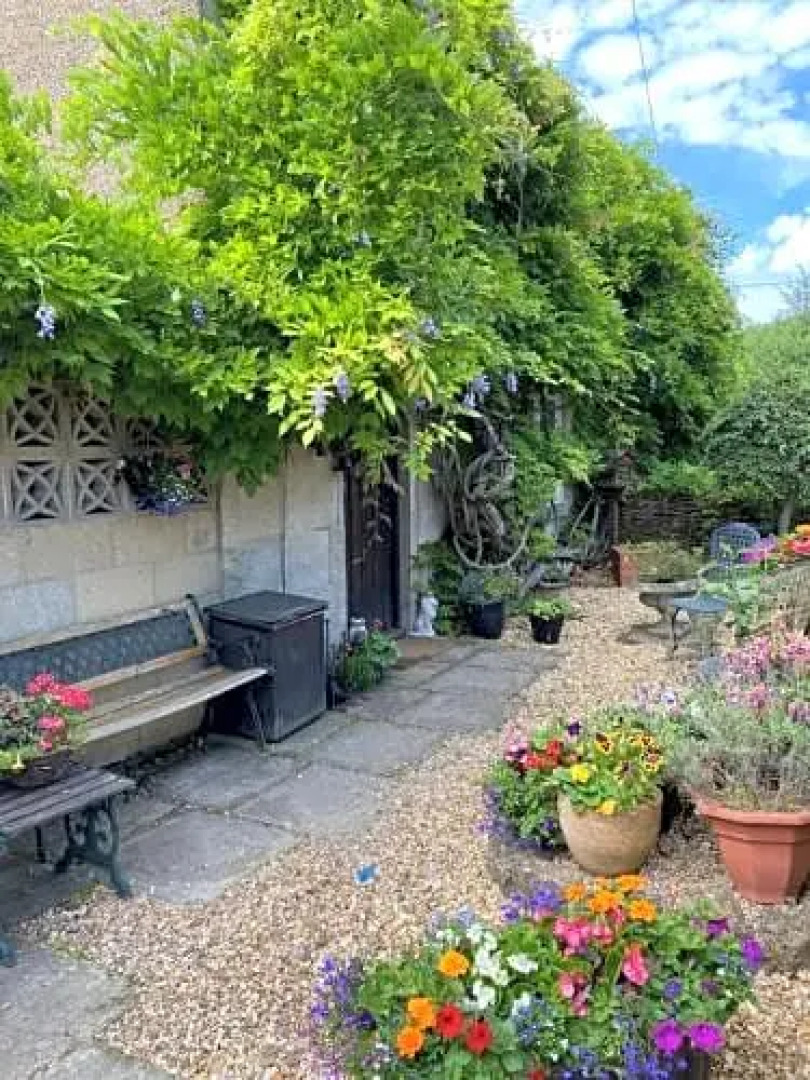 Wisteria Cottage
