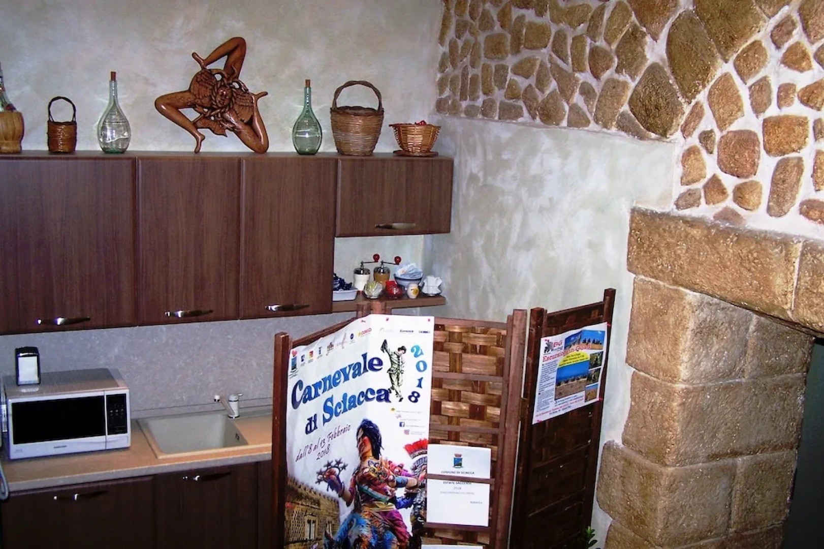 La Lanterna Di Bachi