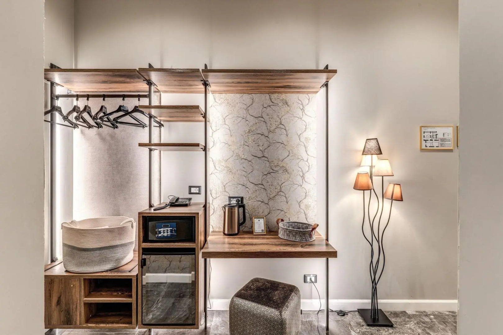 Apollo Boutique Hotel