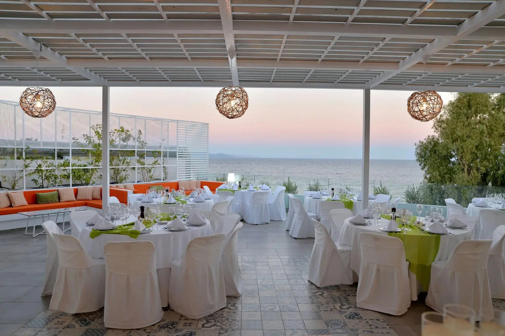 Seasabelle Hotel near Athens Airport