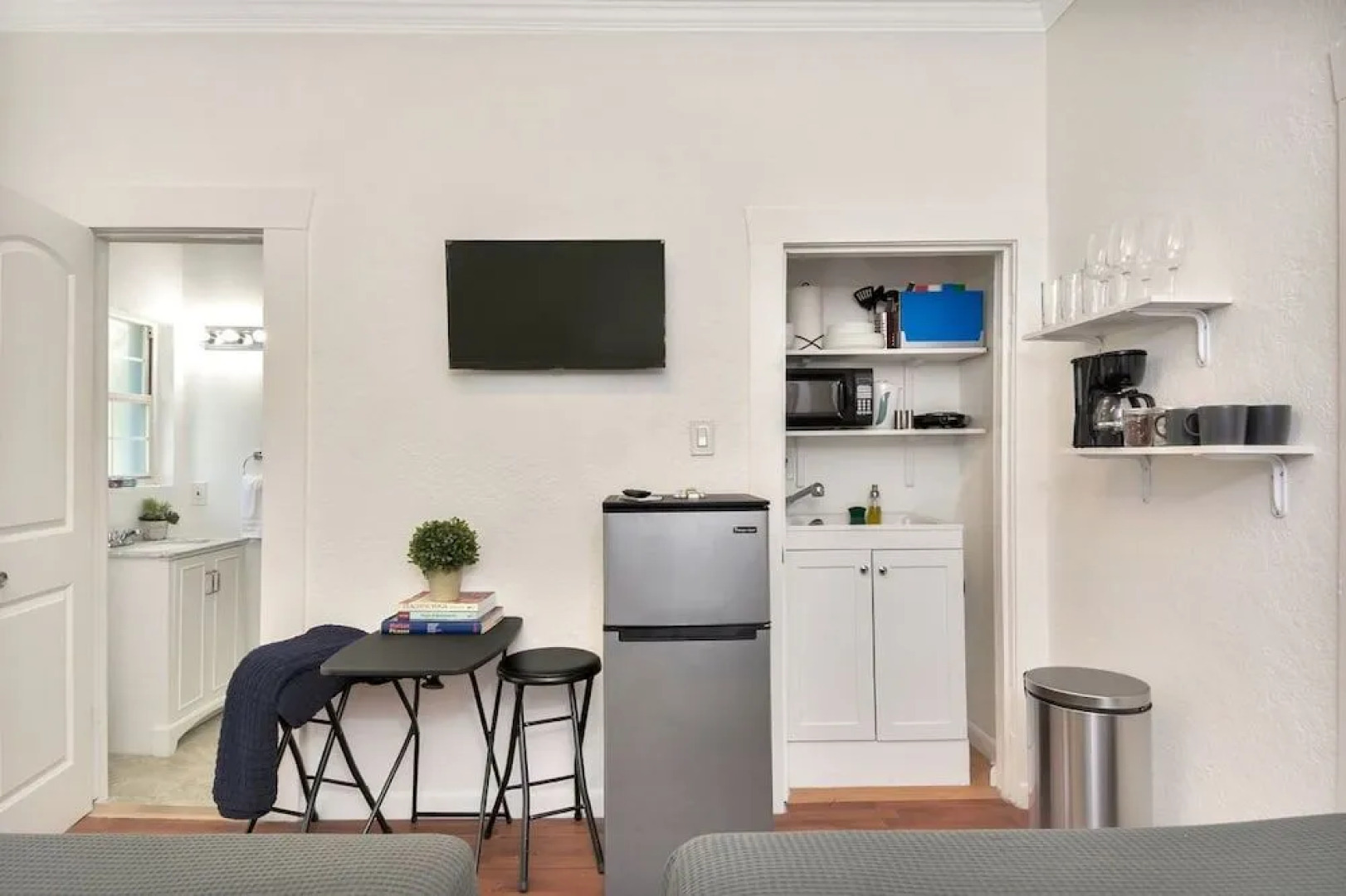 Lovely Apartment 10mins From Beach, 2mins to Mall