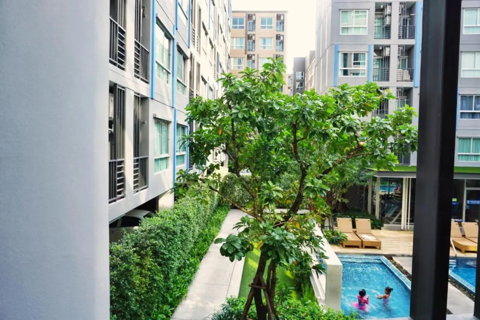 The Kith Plus Sukhumvit 113 by BLK