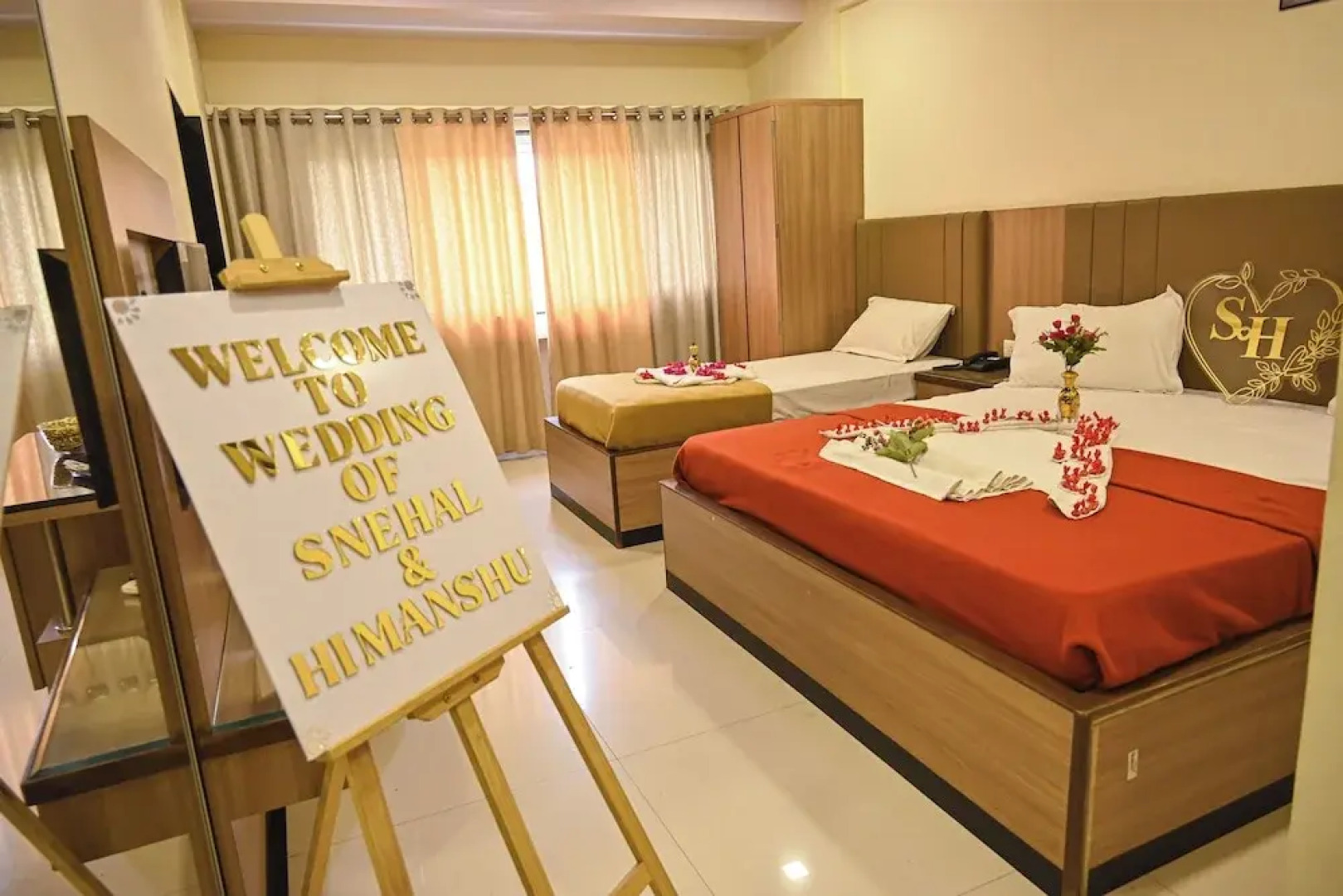 Pritam Park Hotel