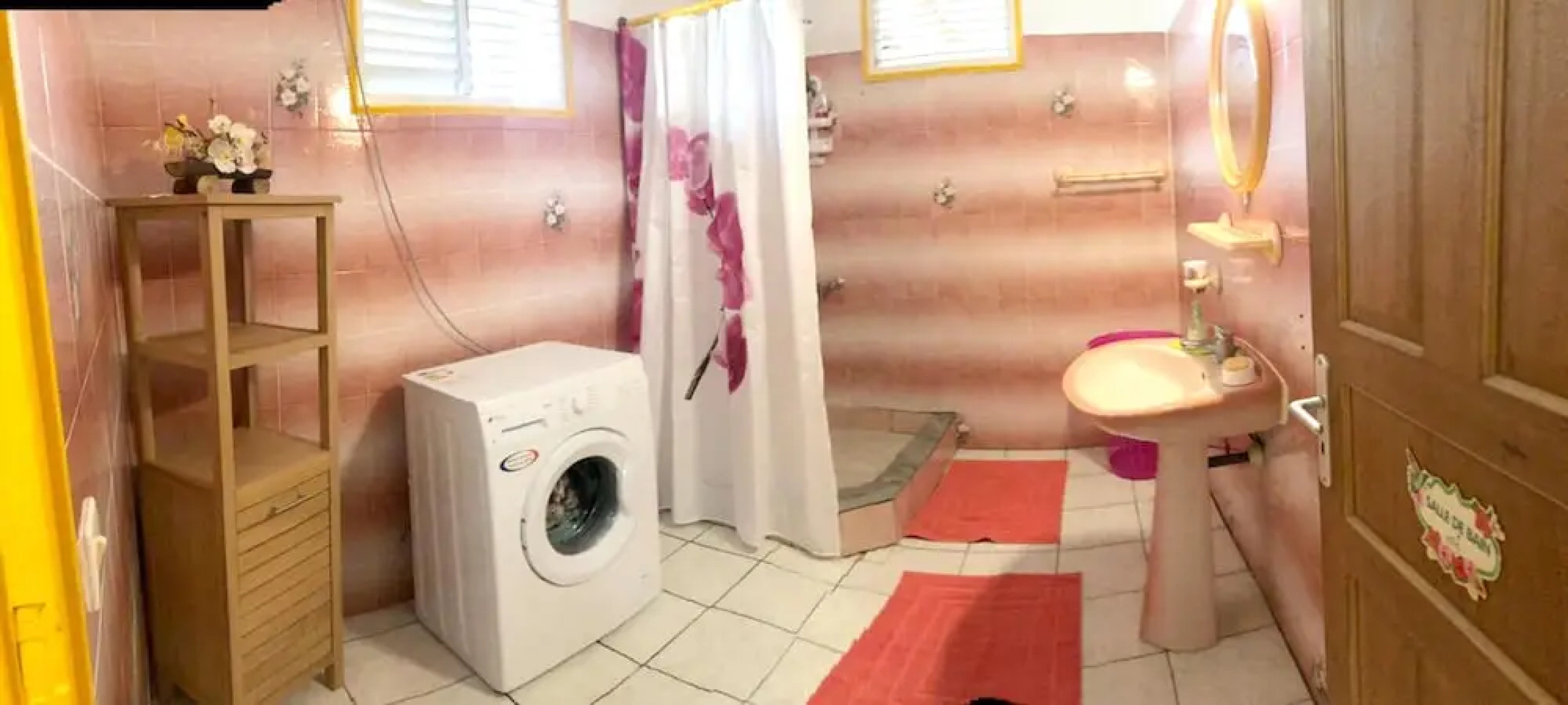 House With 2 Bedrooms in Terre de Haut, With Wonderful sea View, Enclosed Garden and Wifi Near the Beach