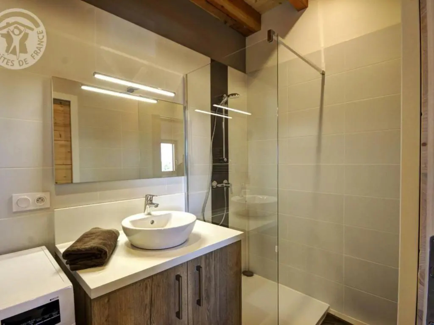 Gîte Champdieu, 3 pièces, 6 personnes - FR-1-496-159