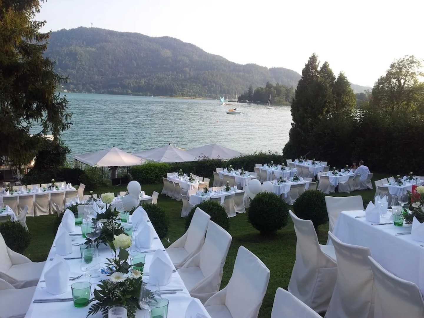 Eva Hof Lakeside Suites