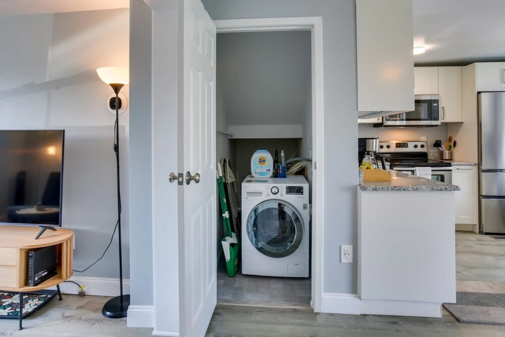 Brigantine Home w/ Outdoor Dining, Near Beaches!