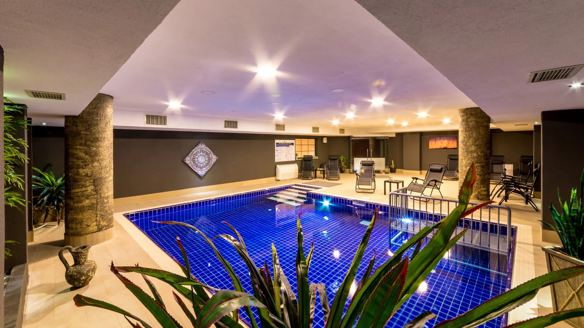 Motto Premium Hotel & Spa