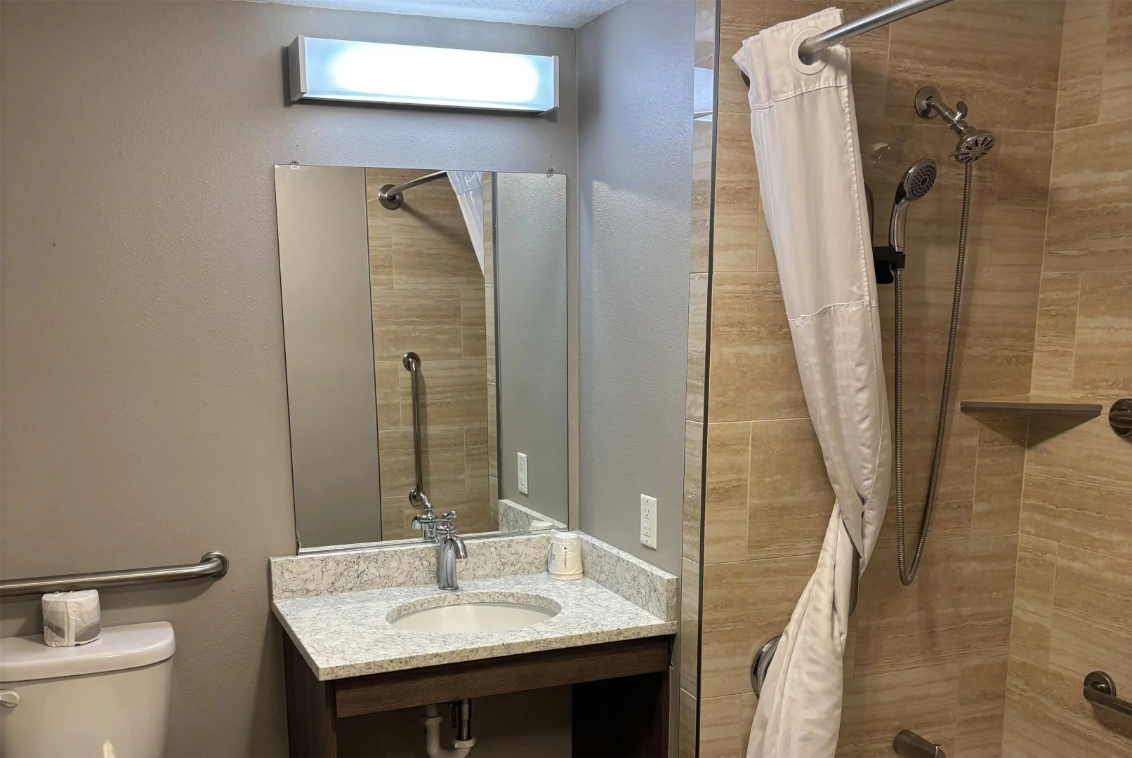 Super 8 by Wyndham Rexburg