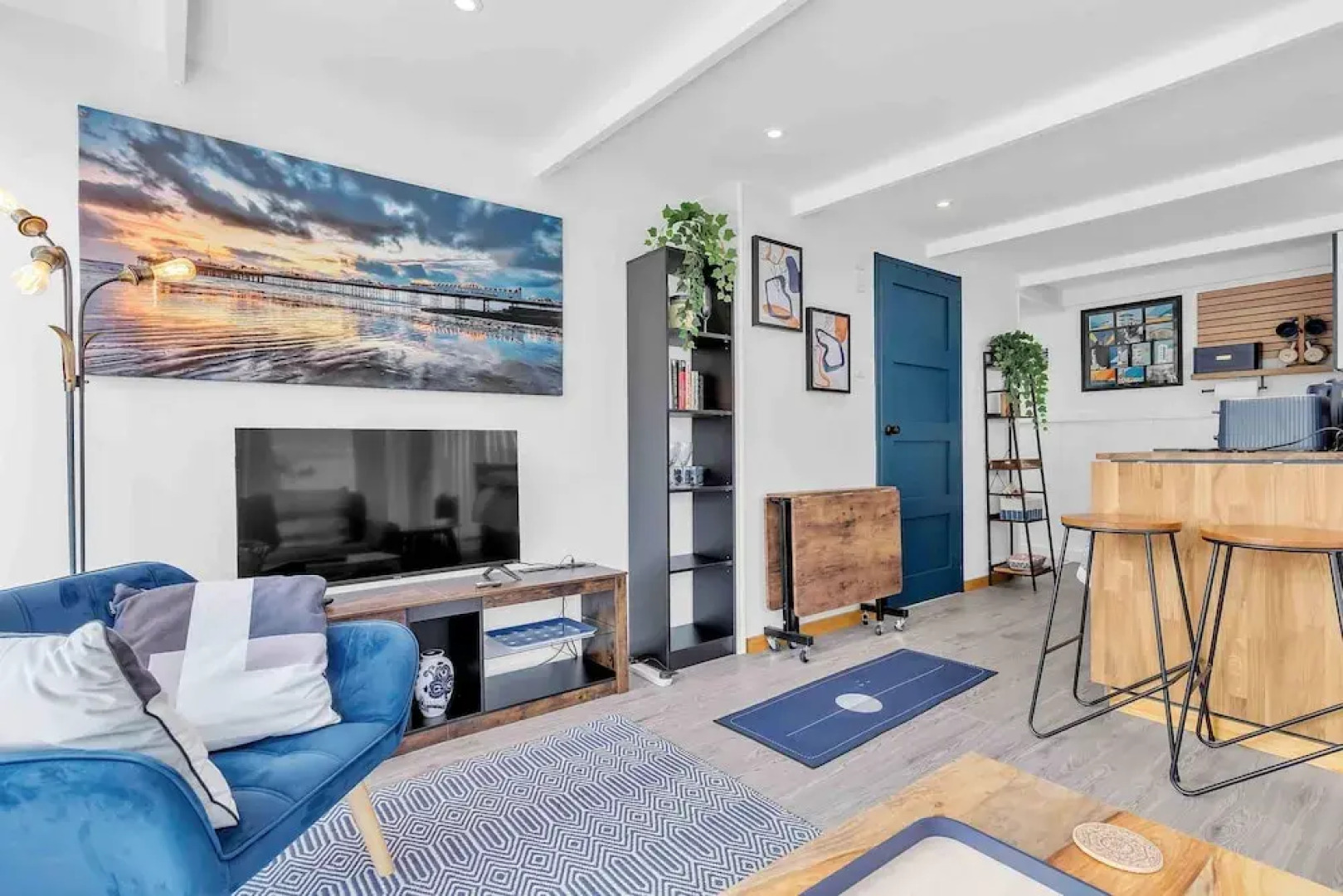 Garden Room With Parking By My Getaways