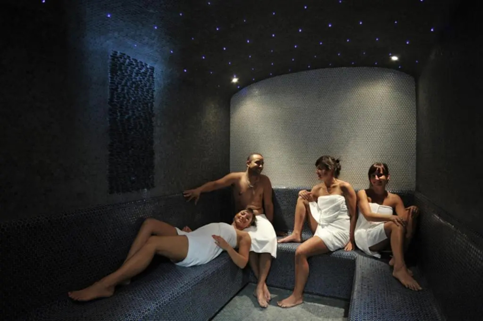 Silver Hotel & Gokart Center