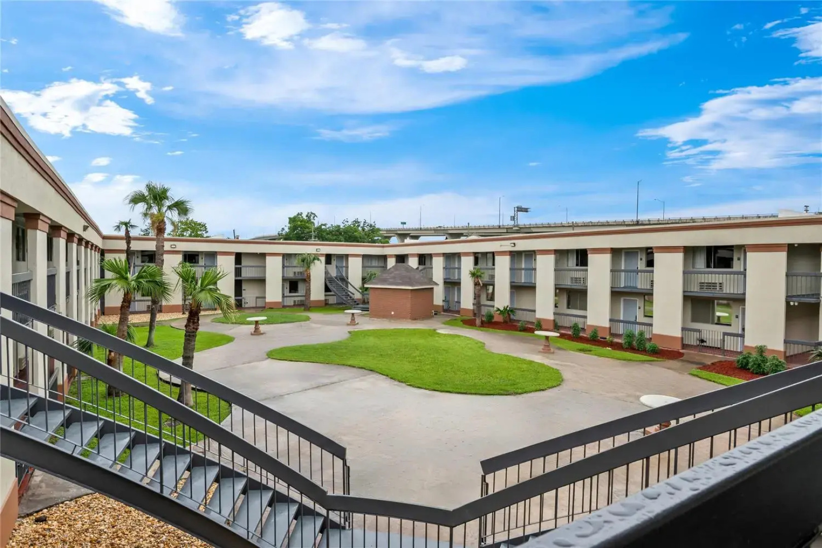 Suburban Studios Harvey - New Orleans