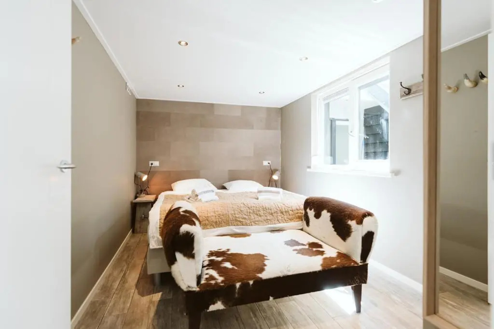 West Nieuwlandseweg 25A - Ouddorp - with Pool - NOT FOR COMPANIES