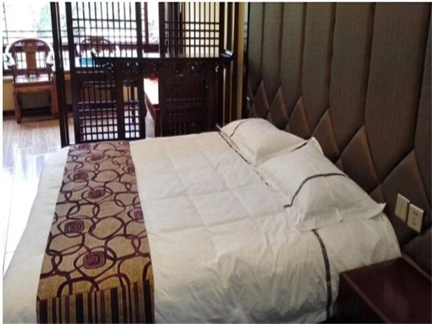 Changshou Hotel