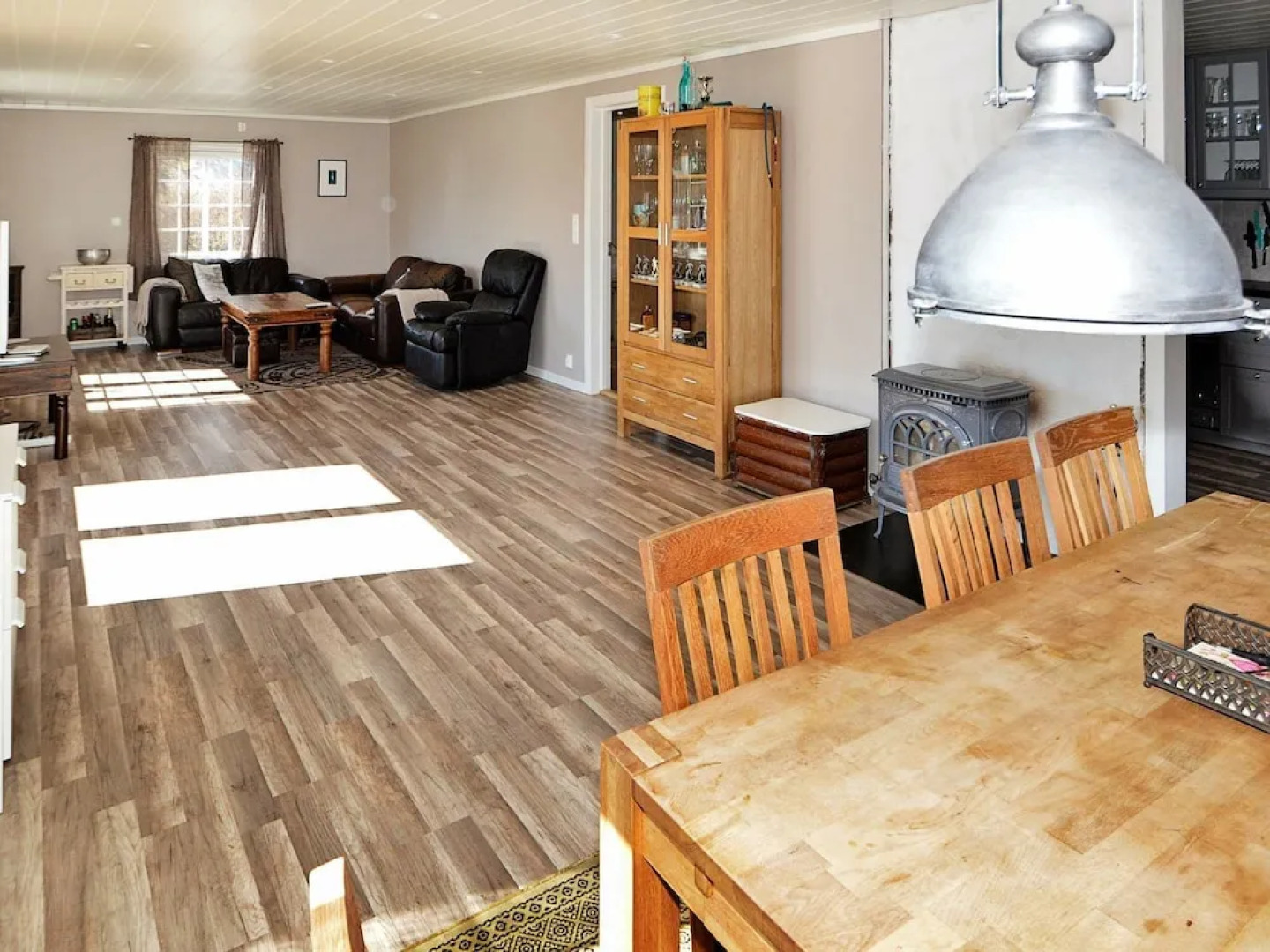 Holiday Home in Høvåg