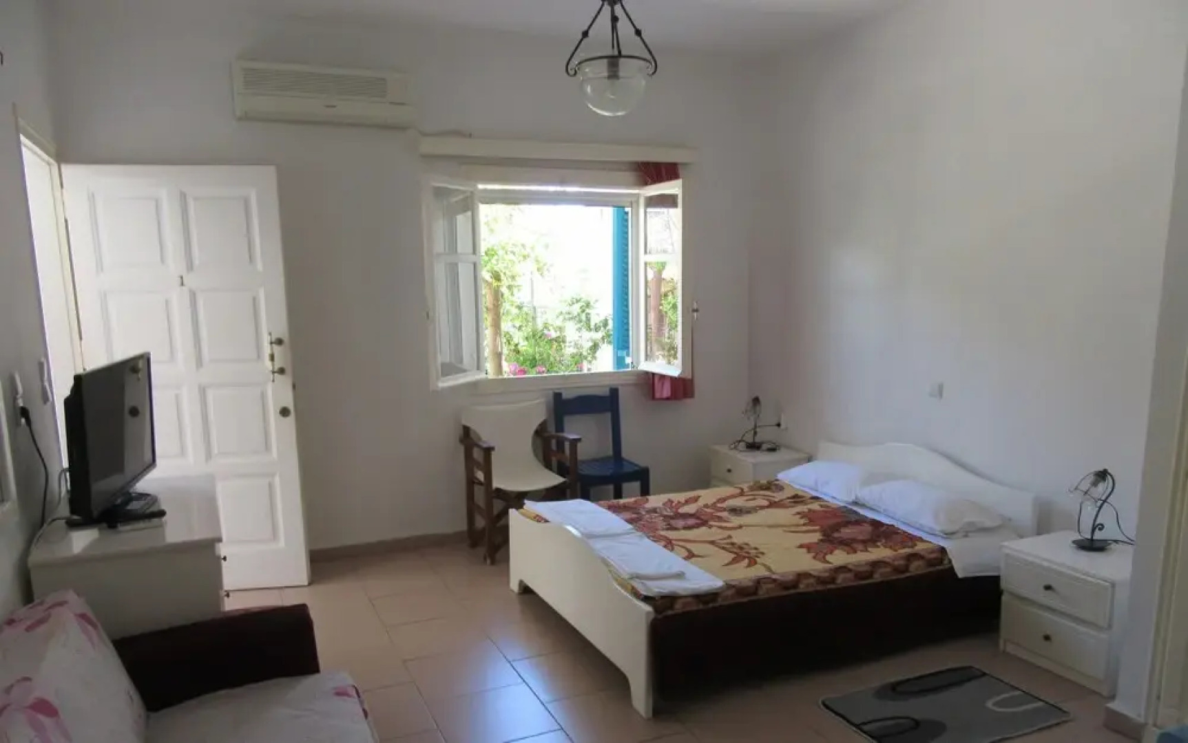 Stathoula's Studios Meganisi