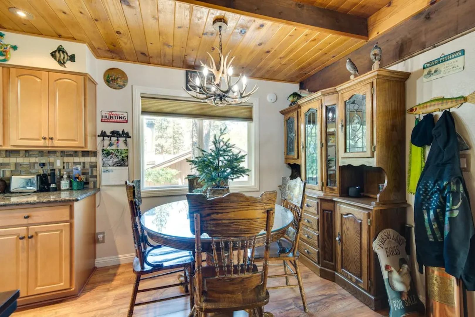 Pine Mountain Club Oasis w/ Heated Pool & Deck