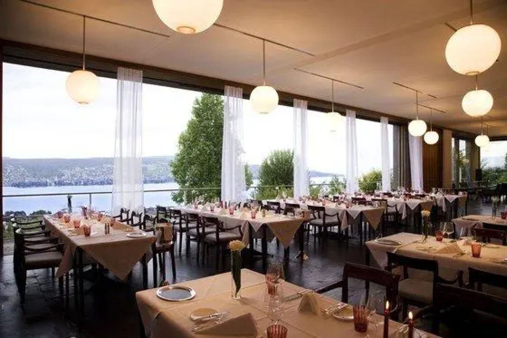 Swiss Re Centre For Global Dia