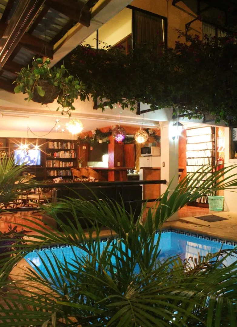 Casa Reflejos City View