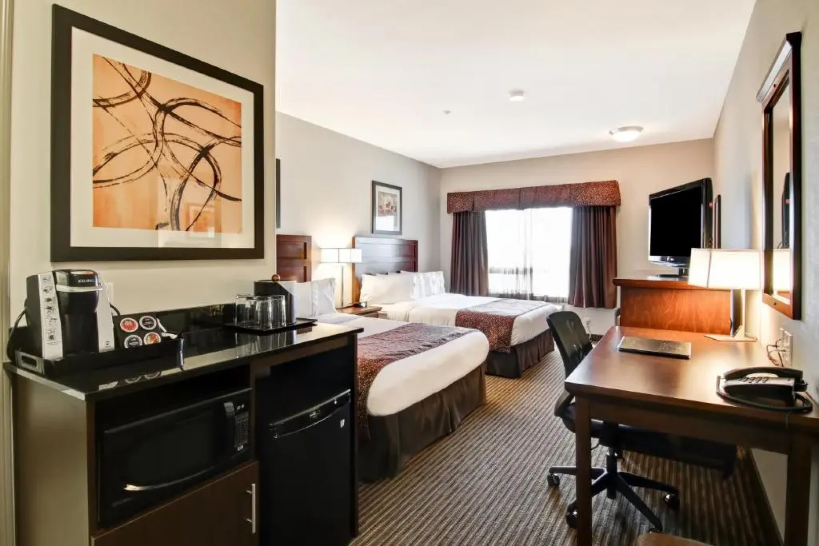 Tisdale Canalta Hotel
