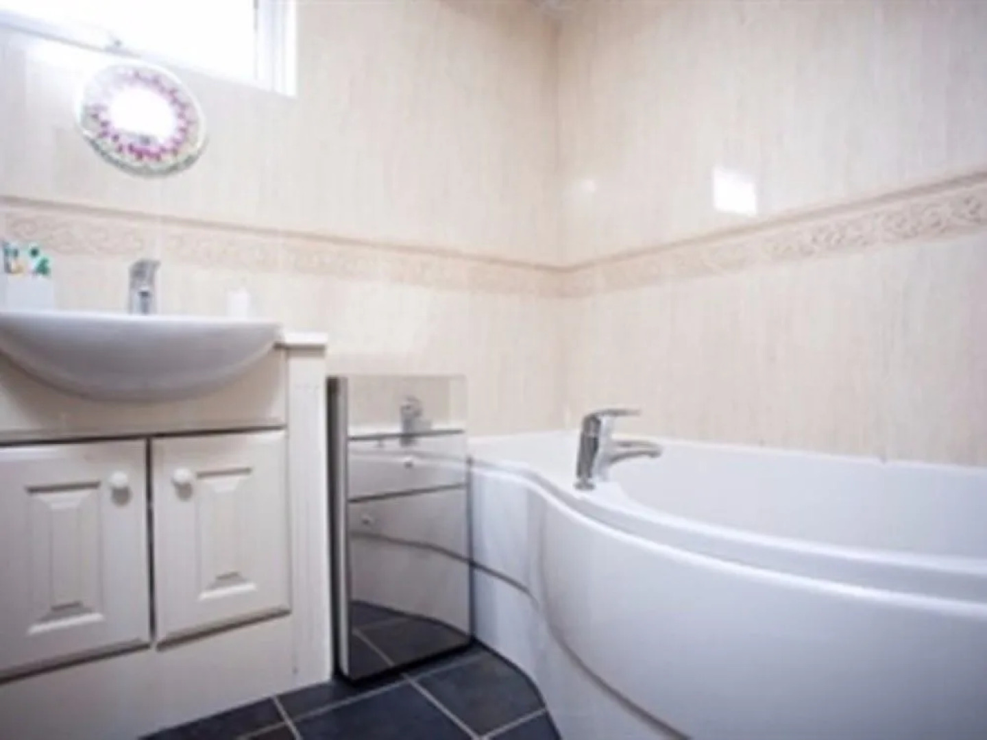 Elements Hotel and Bistro