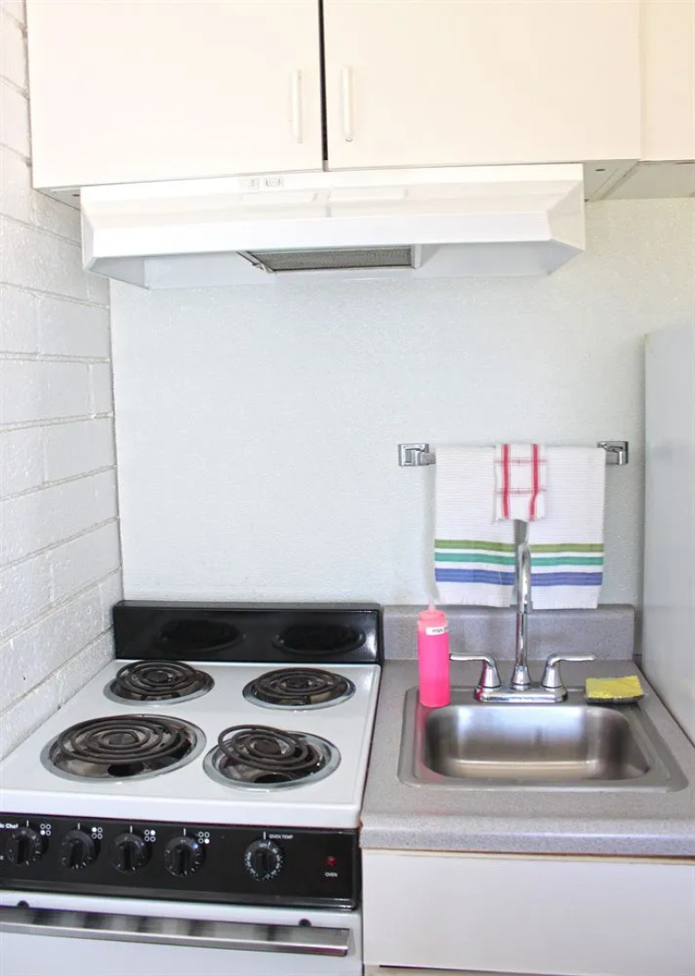 Lake Mohave Marina & Lodge