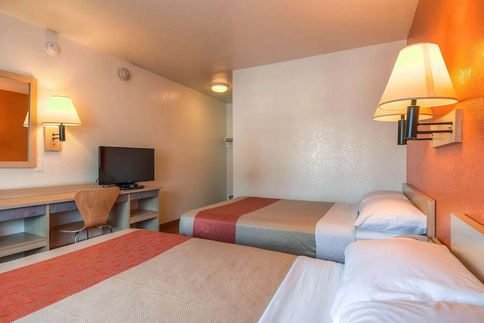 Motel 6 El Monte, CA - Los Angeles