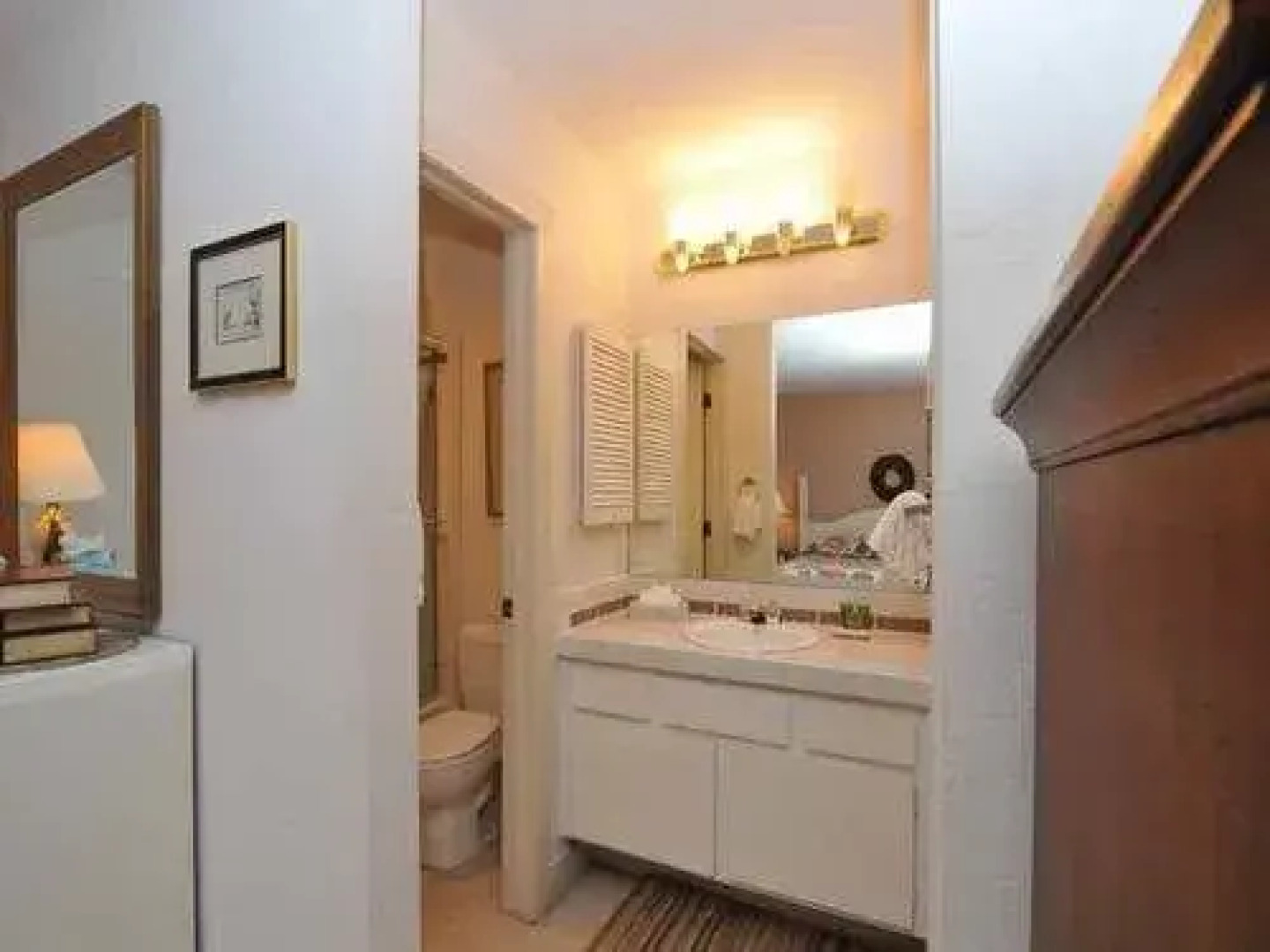 Snowcreek Condominiums Summer Pool with Sun Valley Amenities