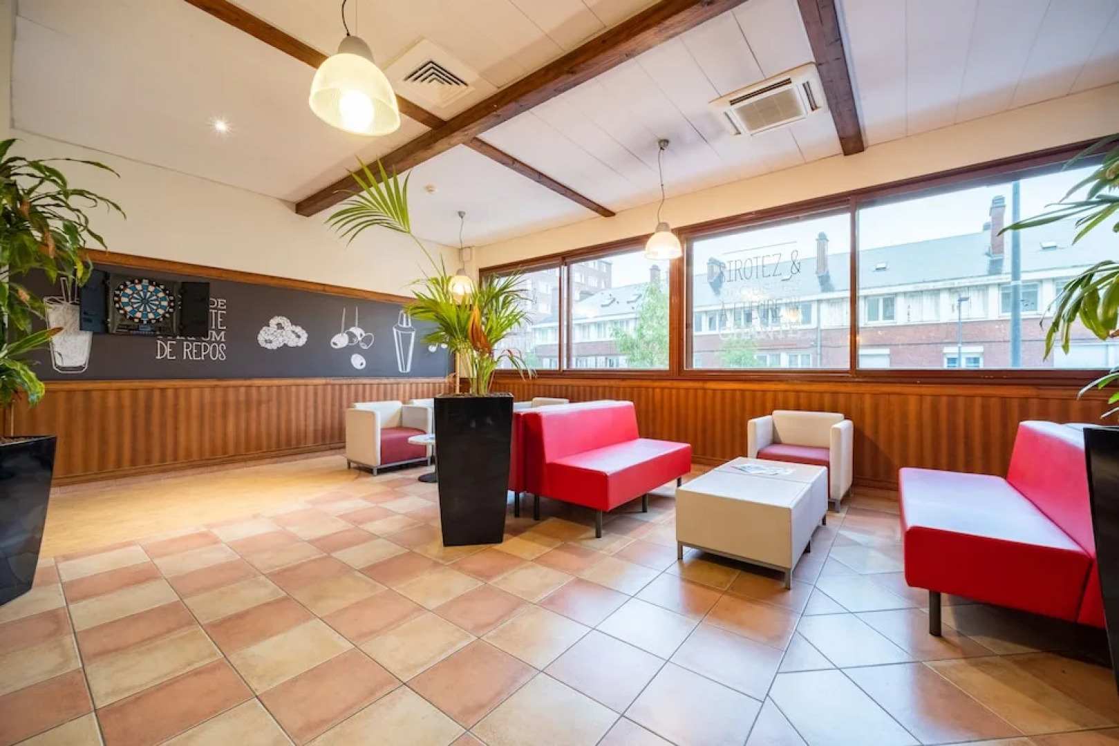 B&B HOTEL Amiens Centre Cathédrale