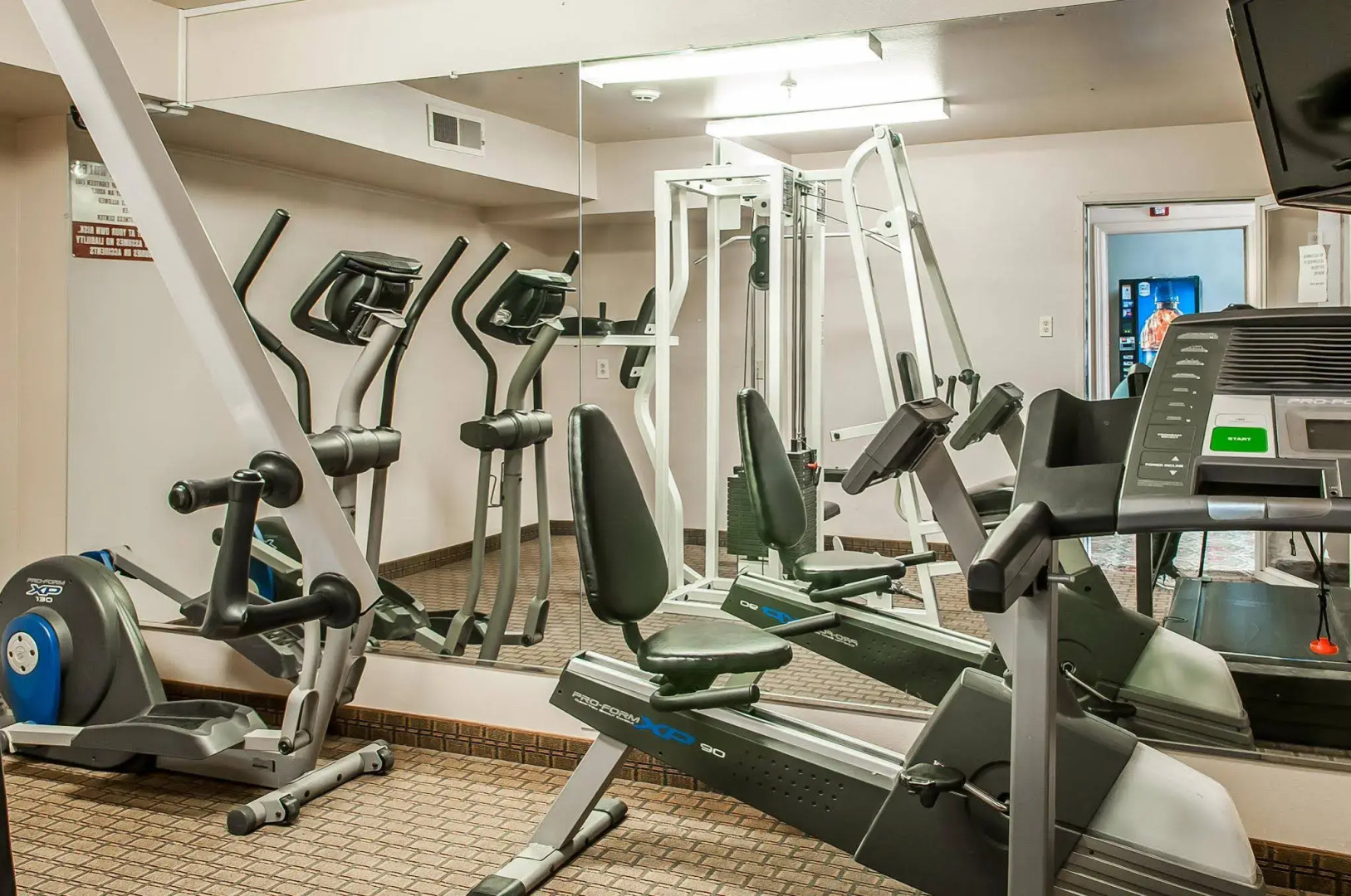 Baymont Inn by Wyndham Farmington