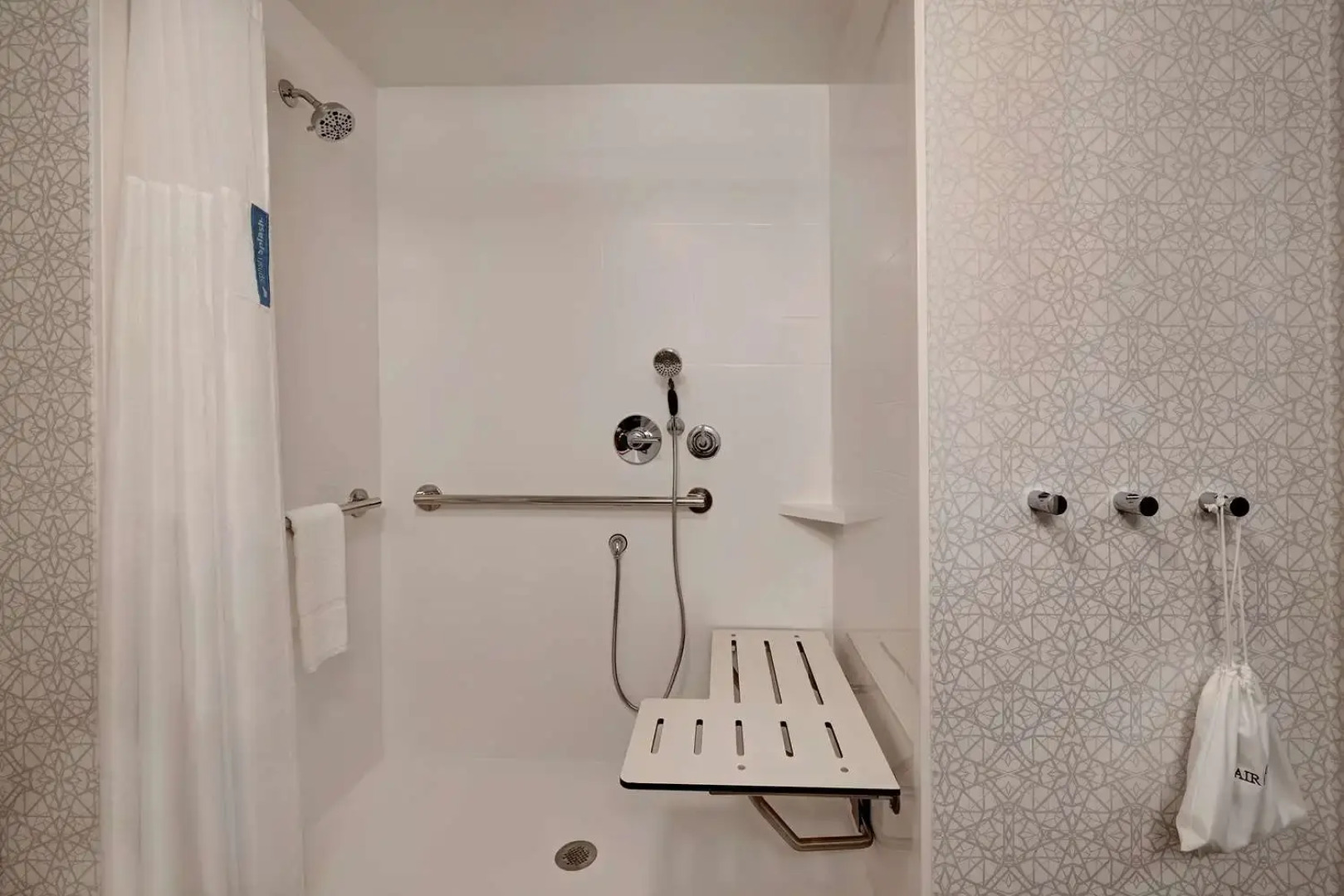 Hampton Inn by Hilton Crown Point