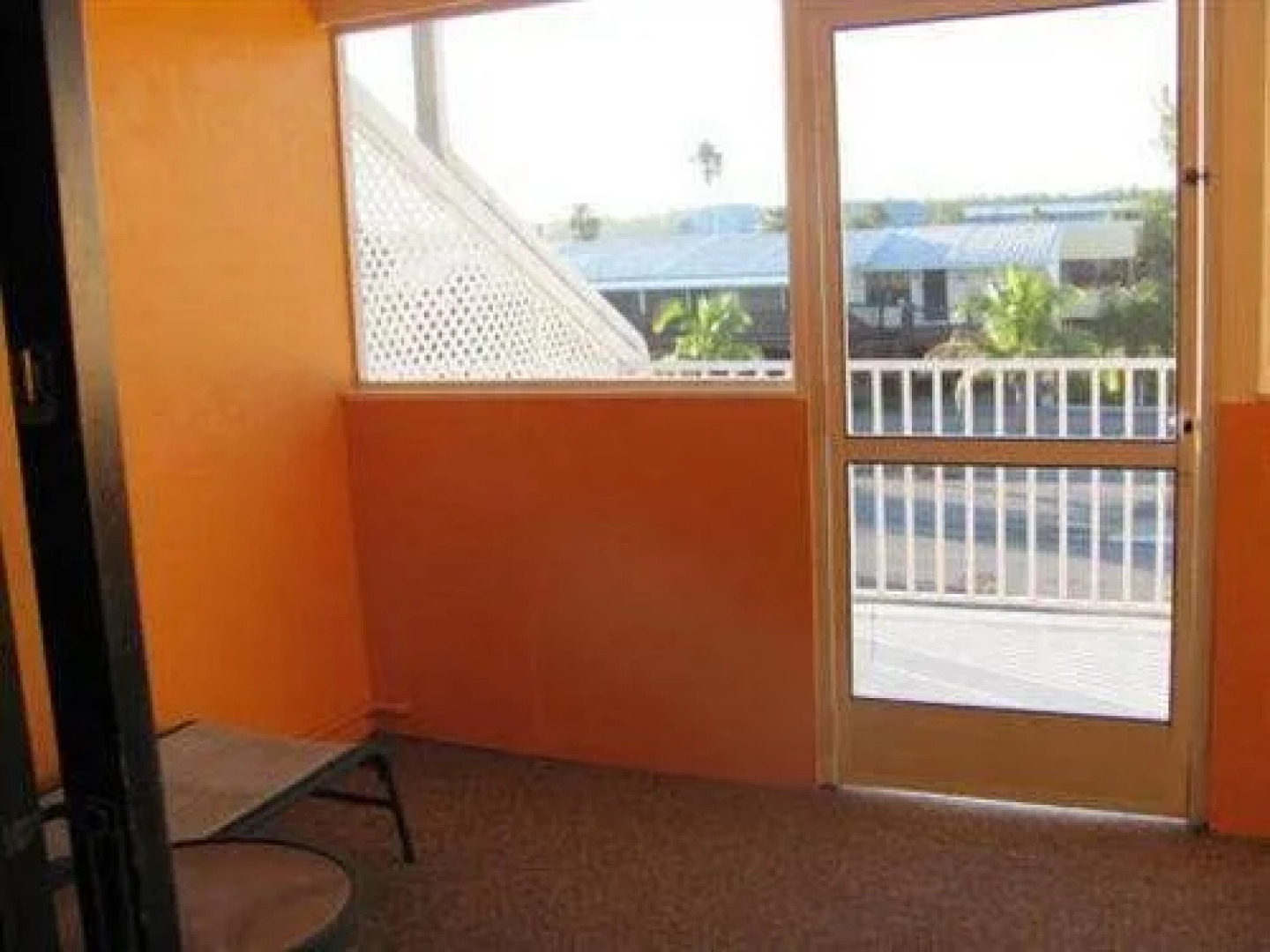 Captain's Table Lodge and Villas