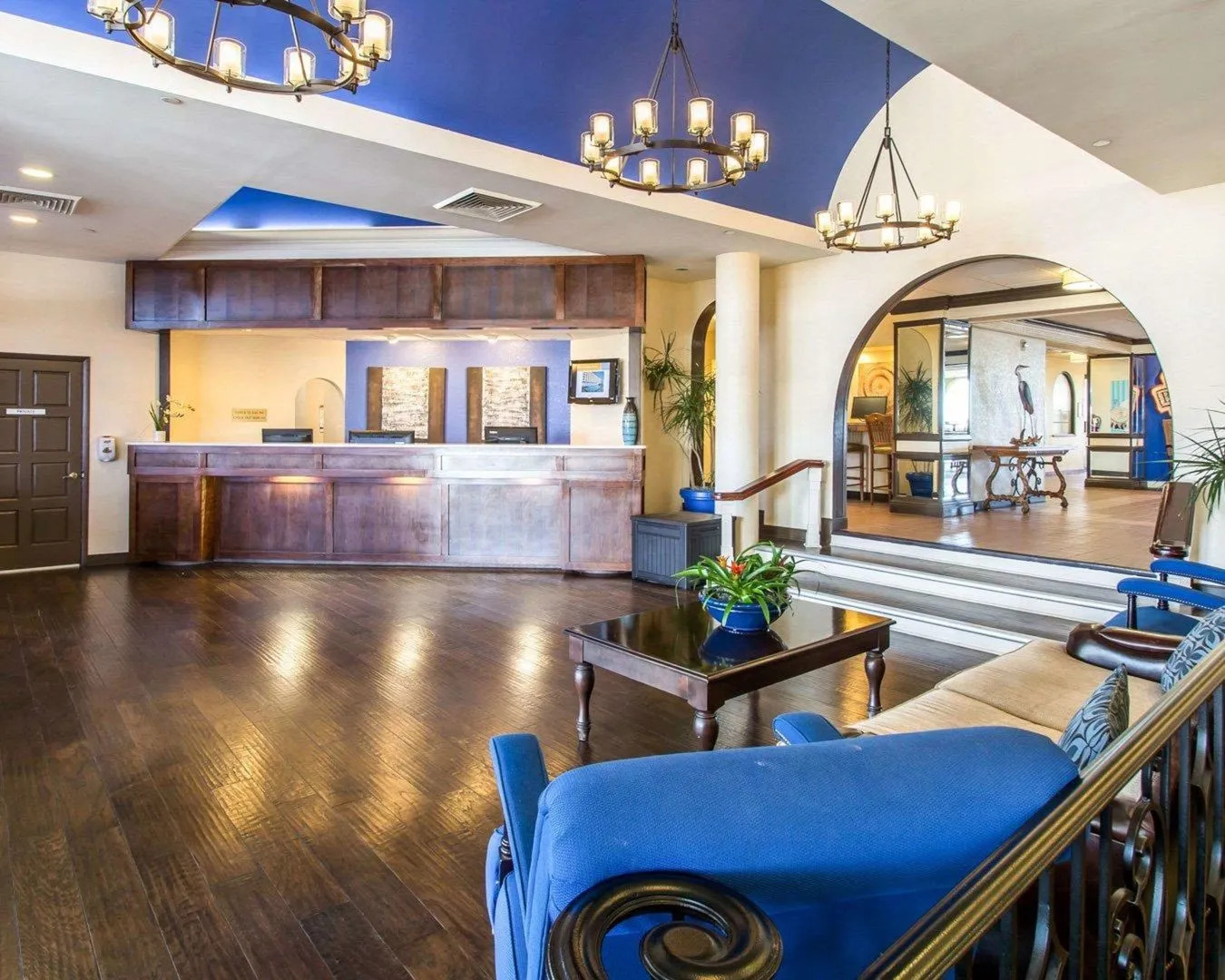 Casa Del Mar Beach Resort