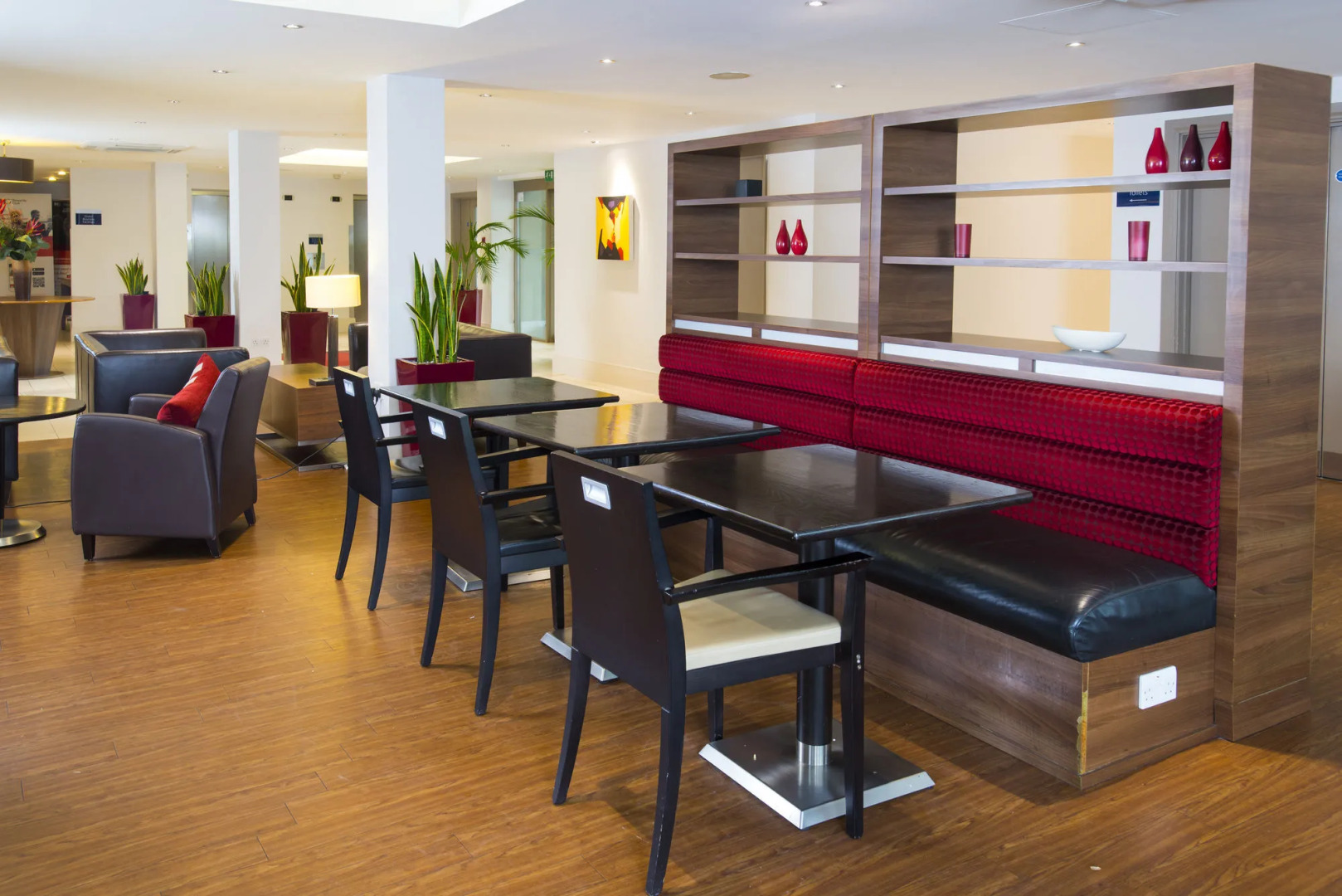 Holiday Inn Express Northampton - South by IHG