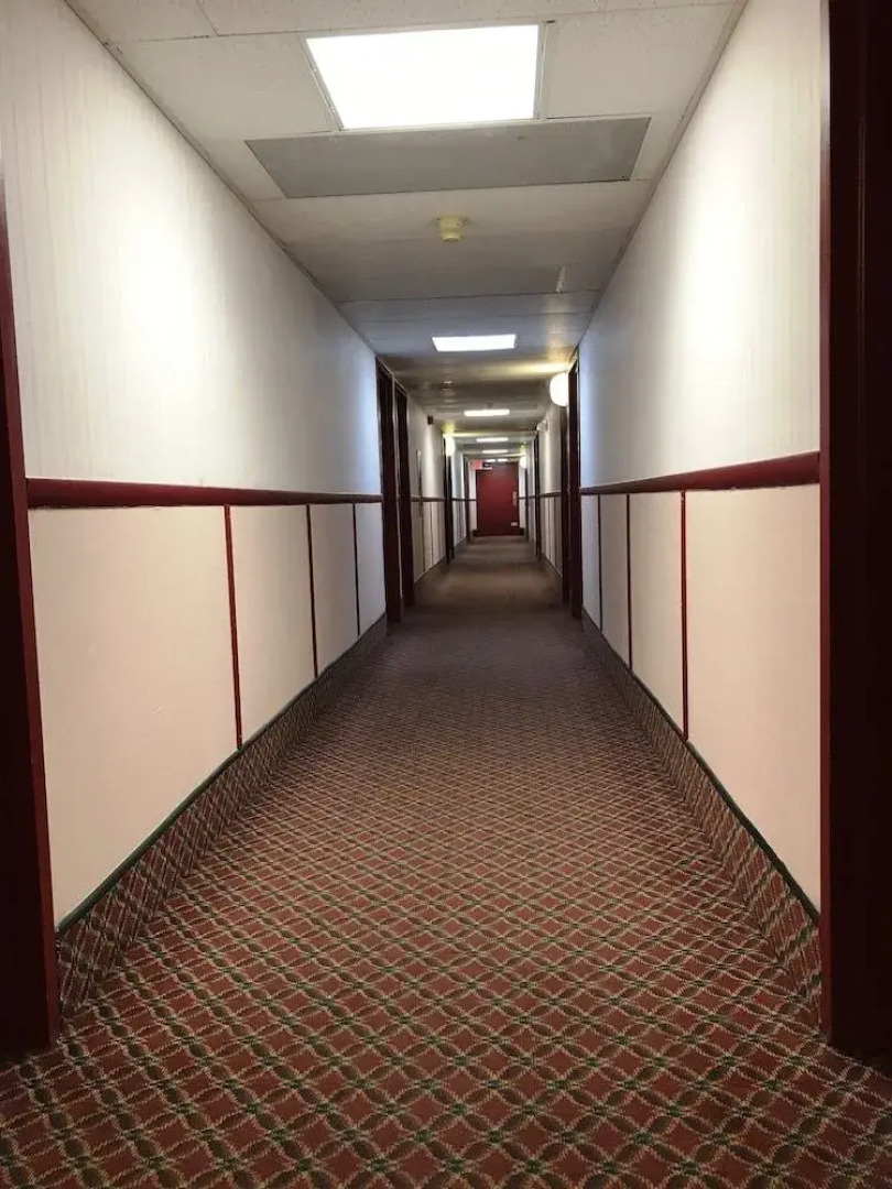 Econo Lodge Watertown