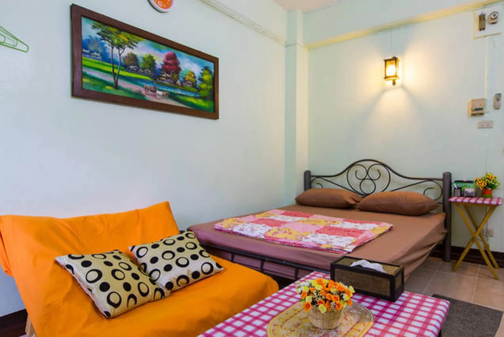 The Backpacker Station