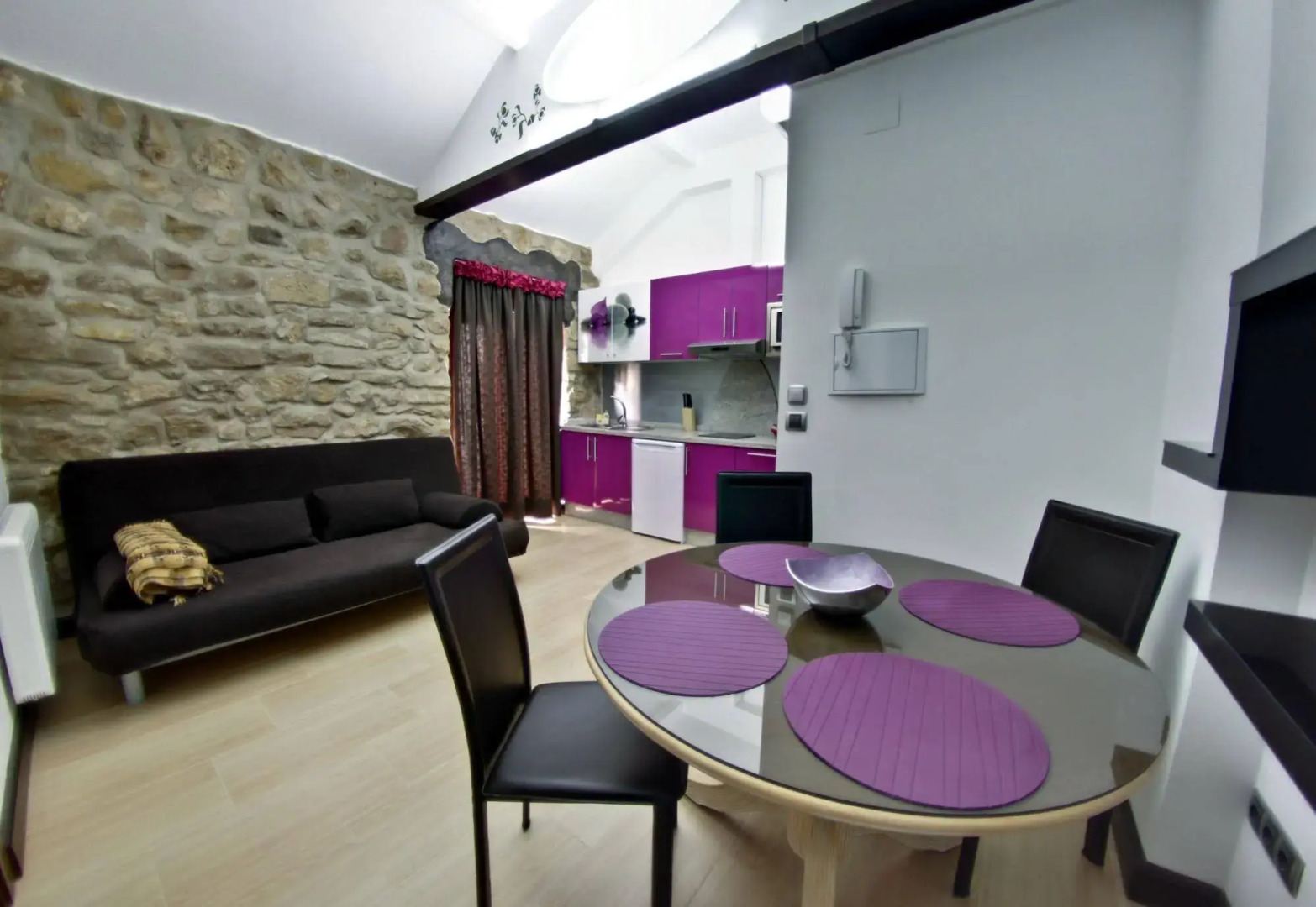 Apartamentos Fuente Redonda