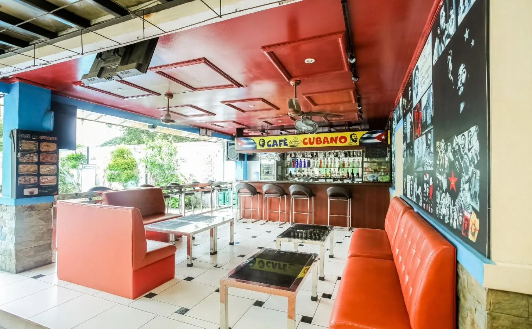 OYO 252 Hotel Euroasia (Vaccinated Staff)