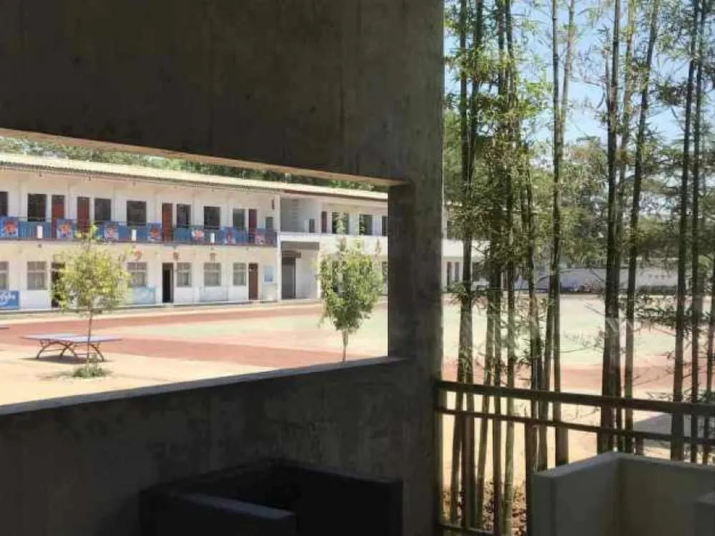 Yiming Shuju rural homestay in Jiaxian County