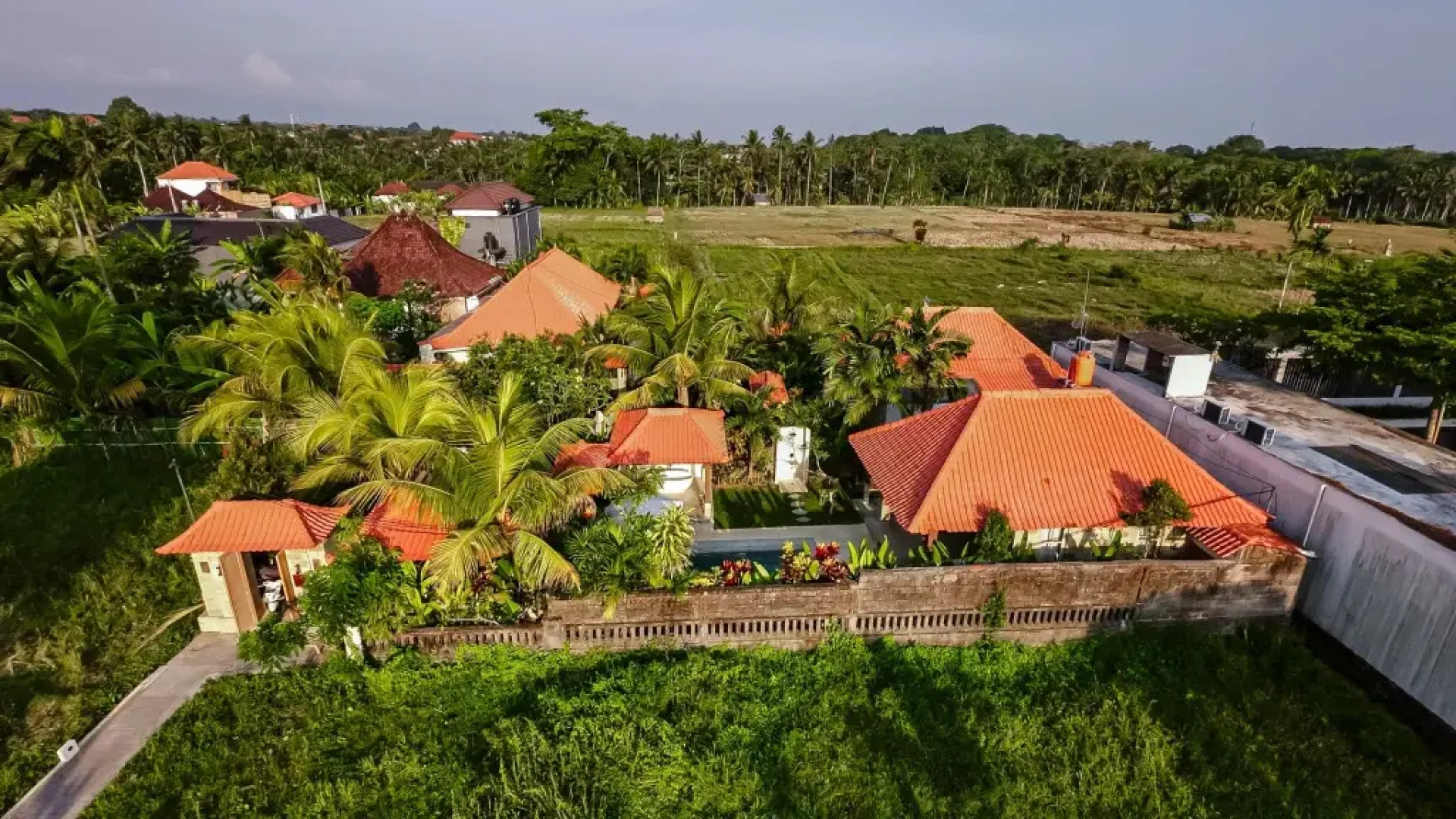 Nyaman Villas by EVDEkimi - Romantic escape among rice fields with Pool, Terrace