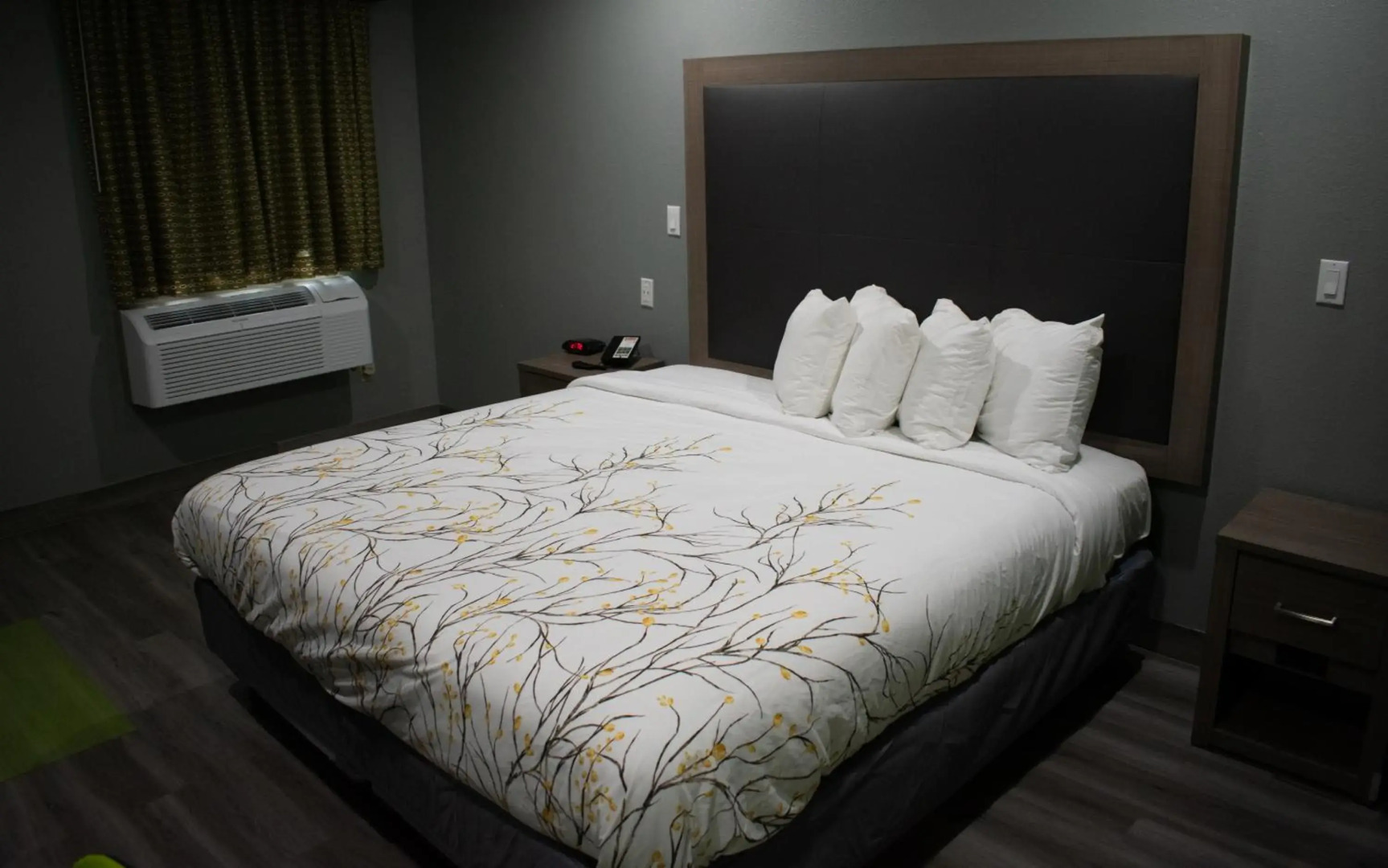 Fort Davis Inn & R.V. Park