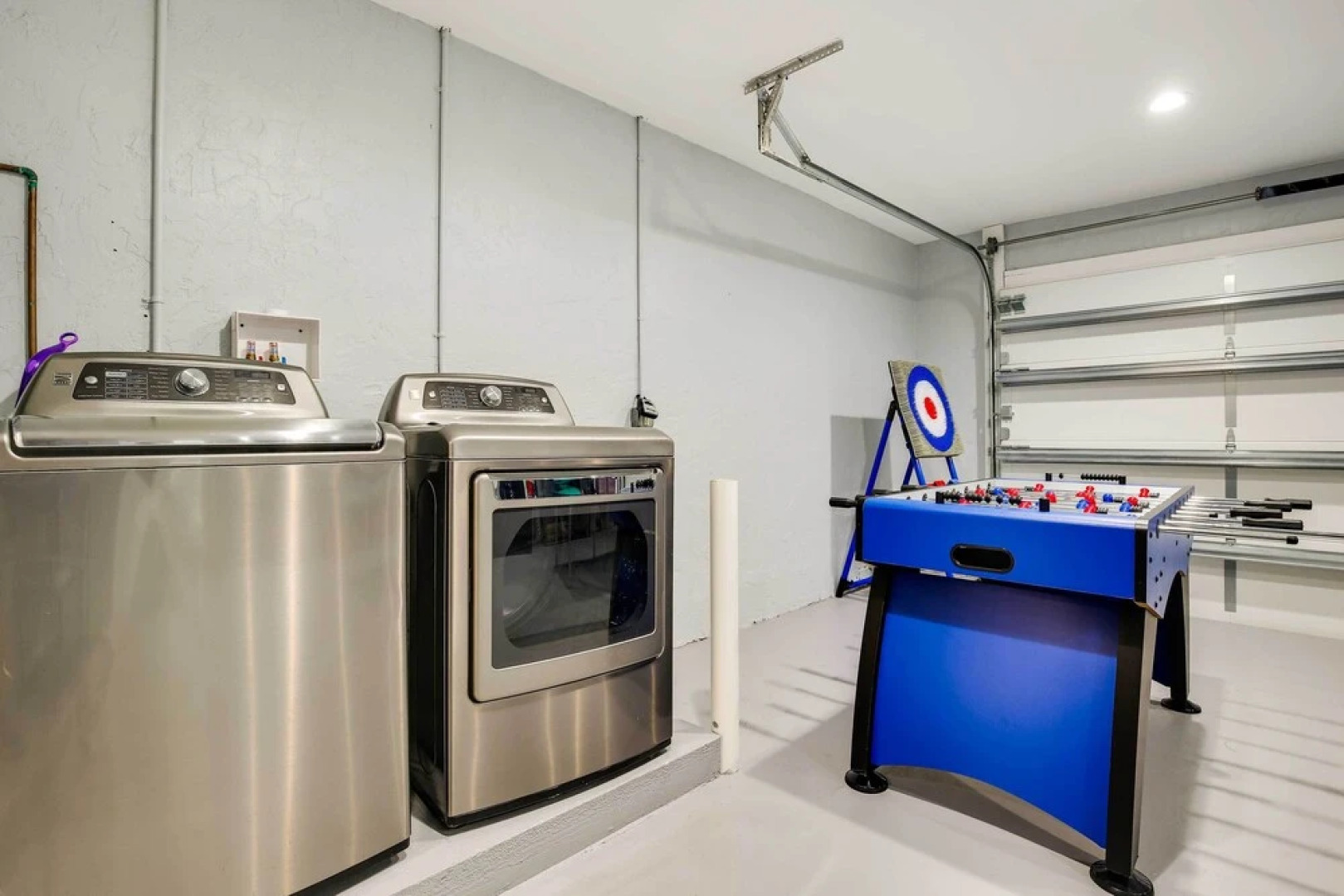 Pet-friendly Paradise w/ Pool ~ 6 Mi to Beach!