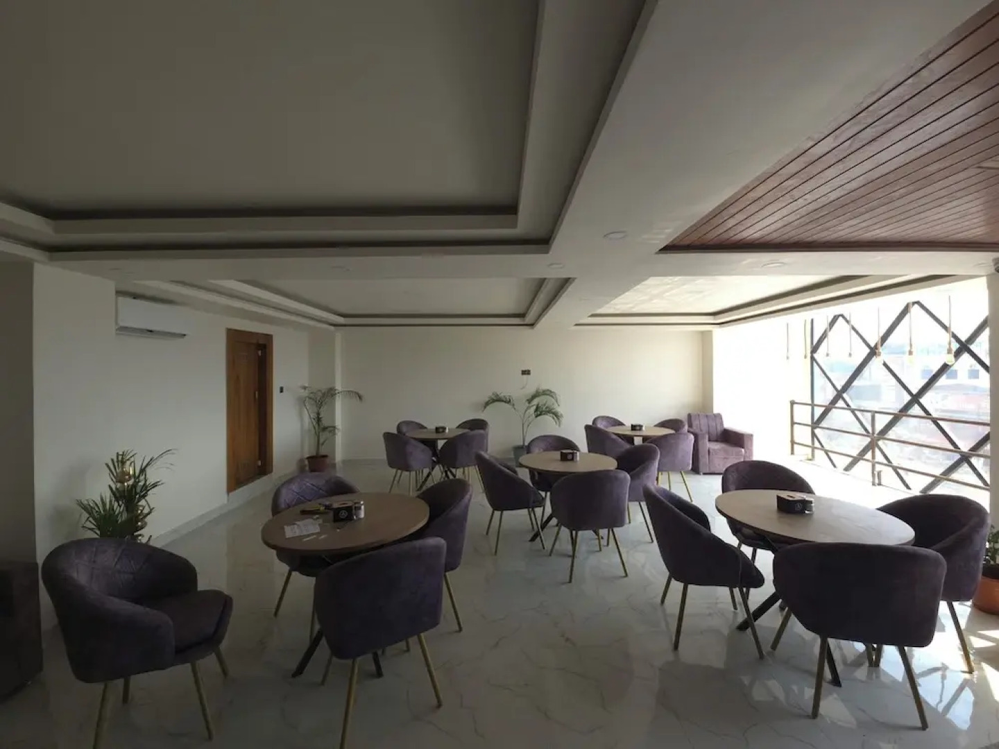 Hotel Kavaana Bardibas