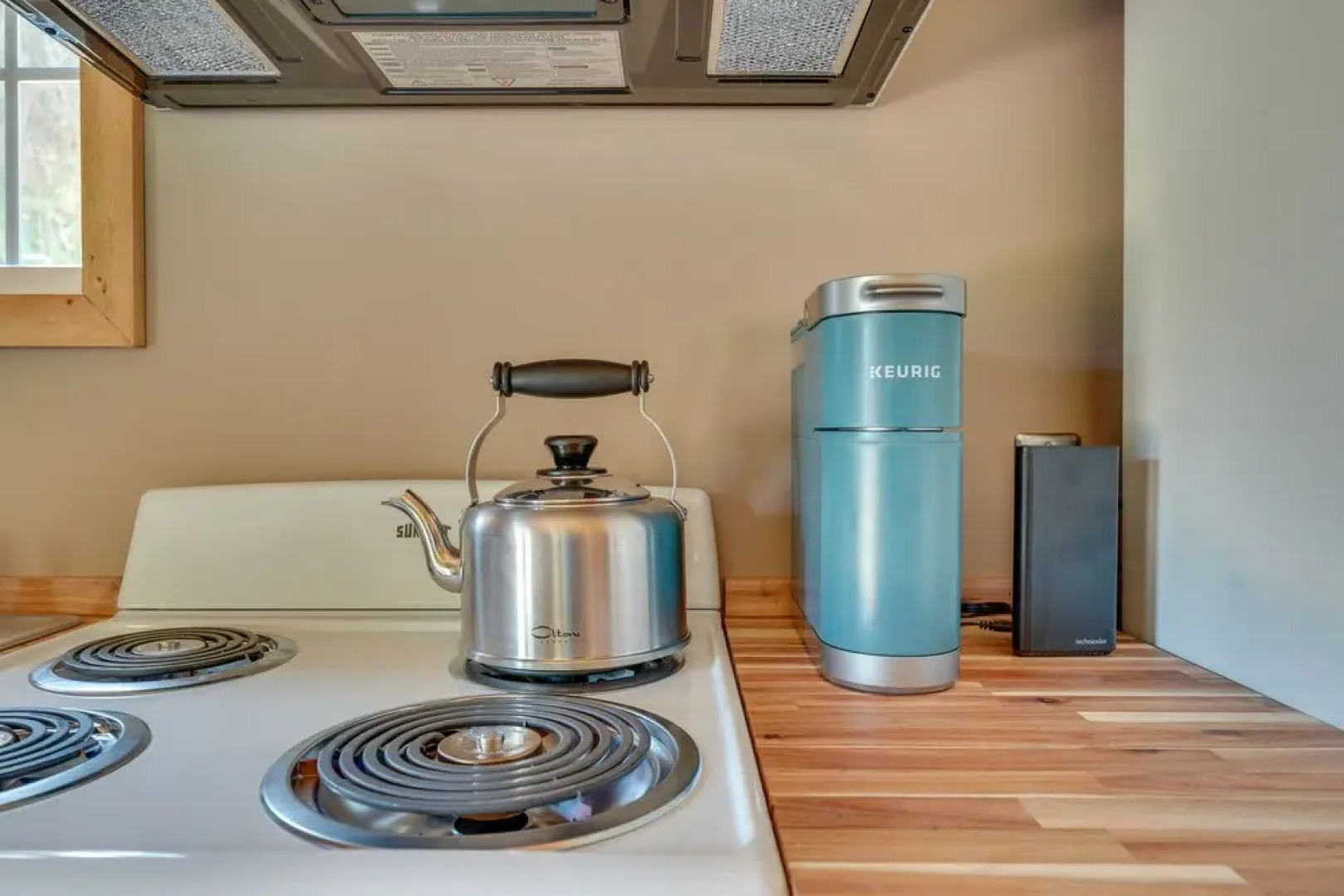 Cozy Ellicottville Cabin w/ Water Views - Near Ski